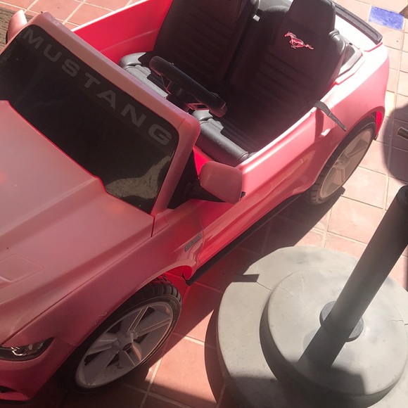 Kids electric car mustang - Picture 5 of 8